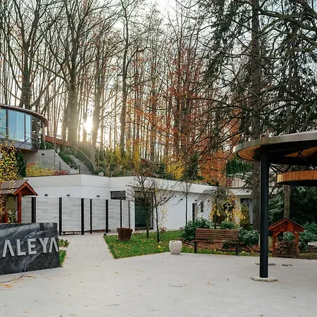 Resort Cattaleya *